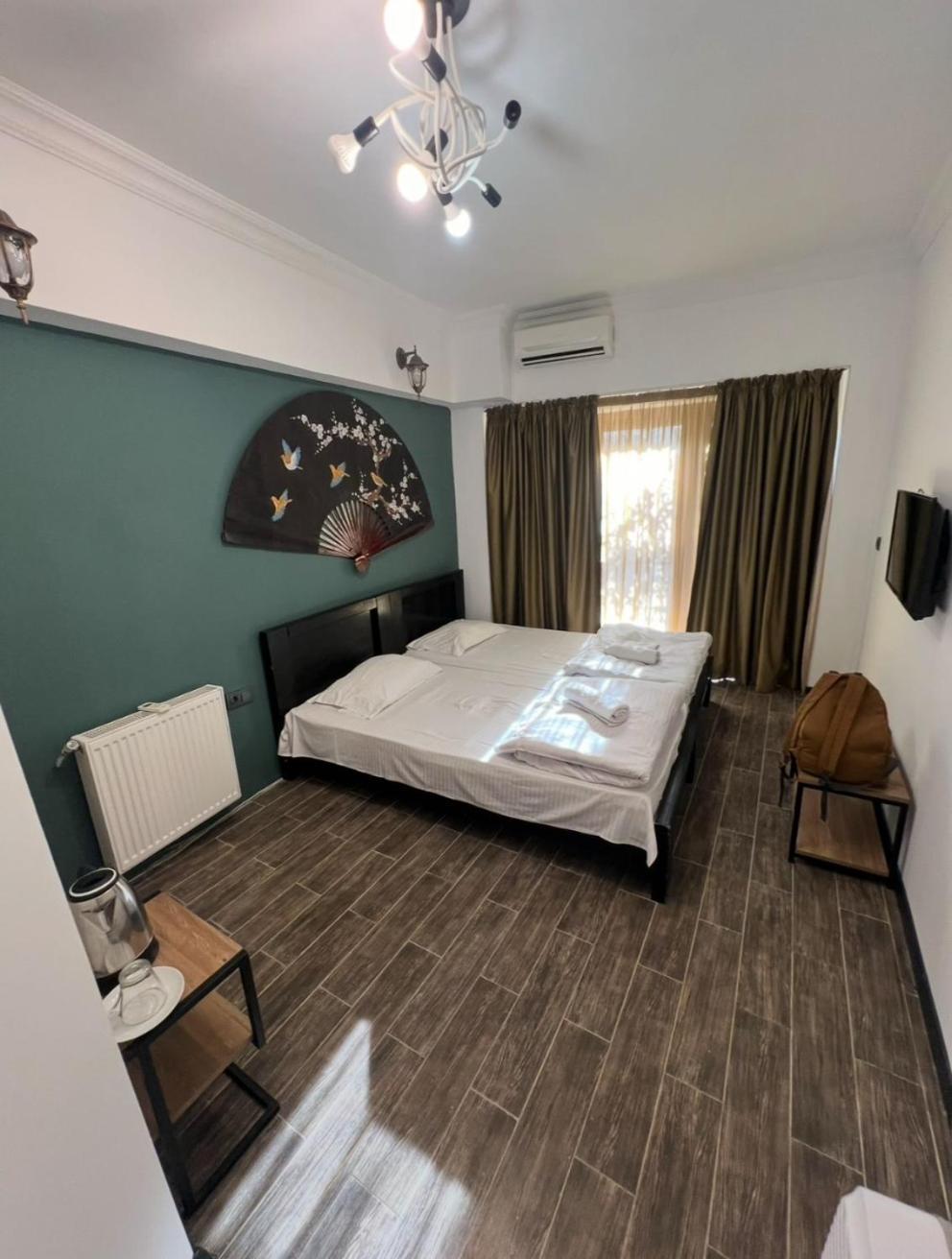 Hotel Isaka Tbilisi Eksteriør bilde