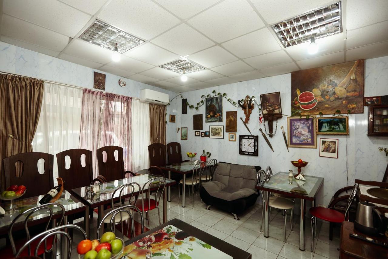 Hotel Isaka Tbilisi Eksteriør bilde