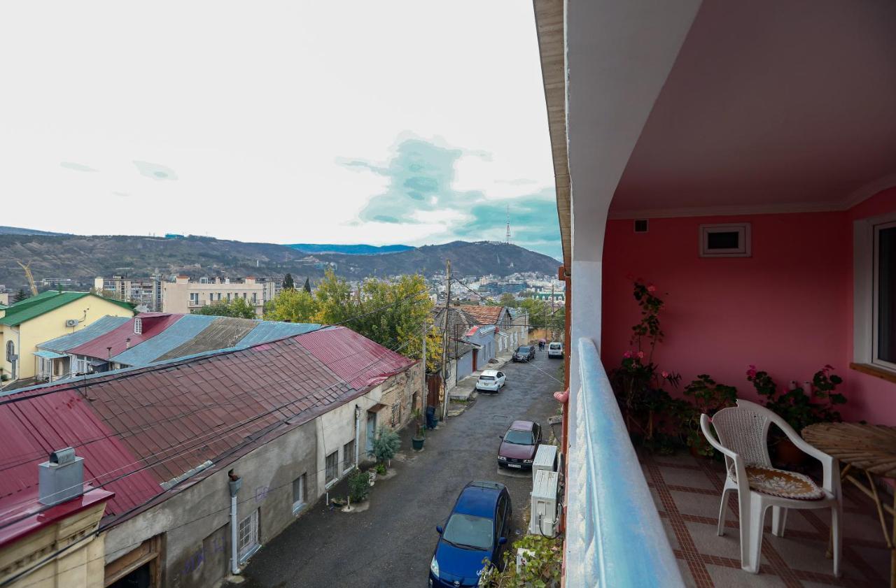 Hotel Isaka Tbilisi Eksteriør bilde