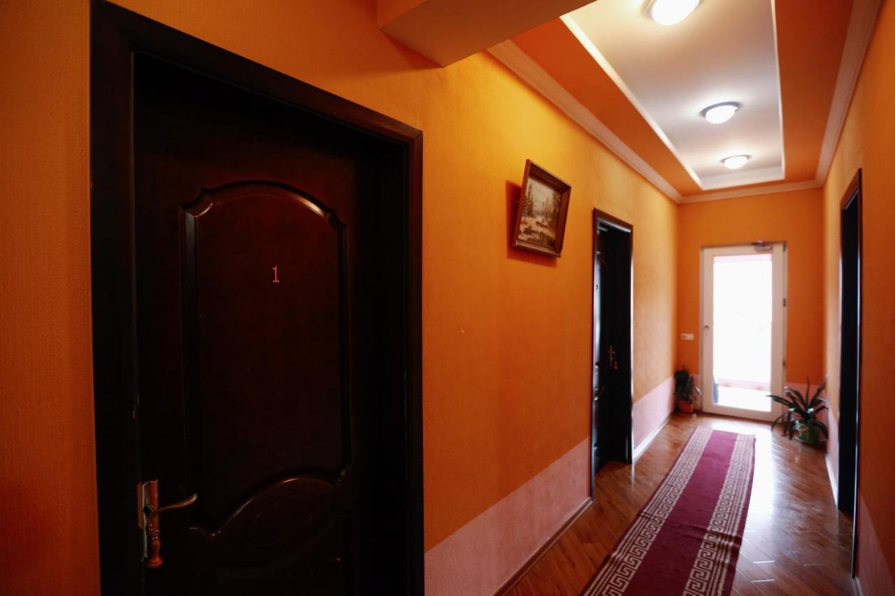 Hotel Isaka Tbilisi Eksteriør bilde