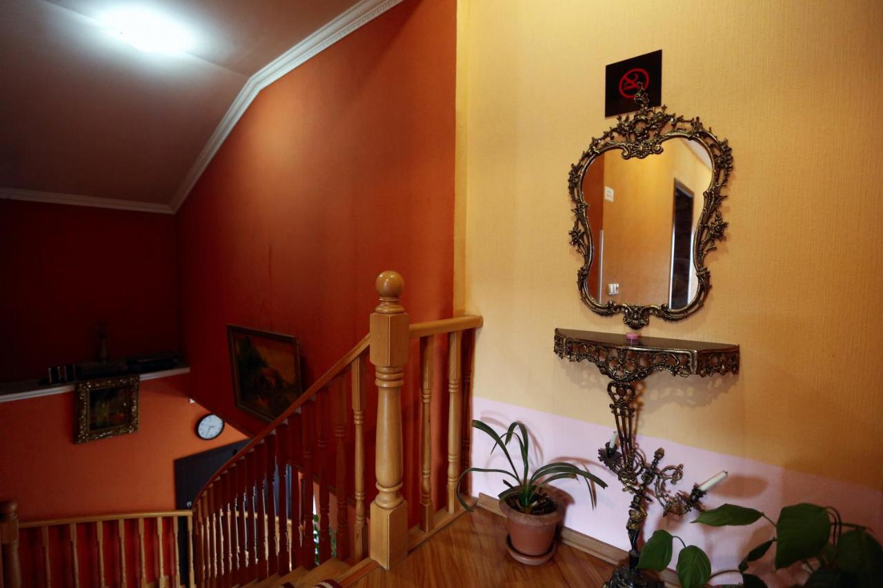 Hotel Isaka Tbilisi Eksteriør bilde