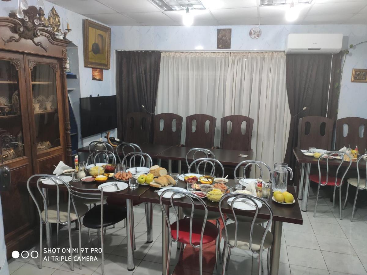 Hotel Isaka Tbilisi Eksteriør bilde